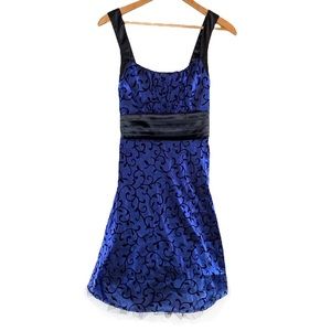 Sequin Hearts 90’s/Y2K Blue Semi-Formal Formal Dress Size 5